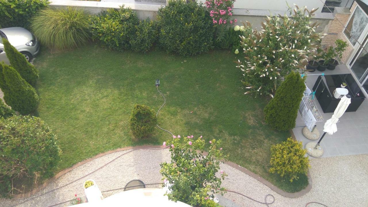 Apartments Lipic Vodice Extérieur photo