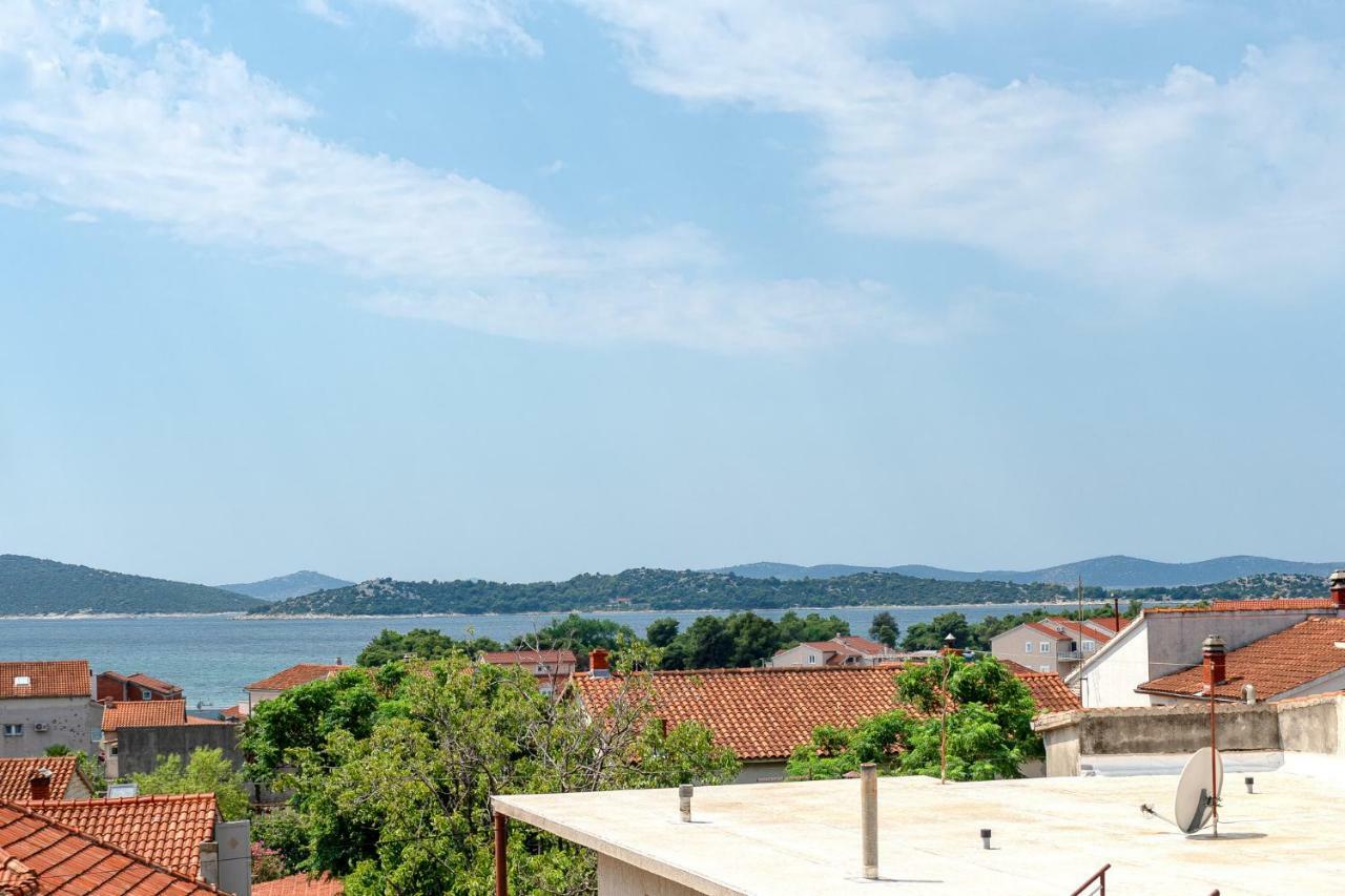 Apartments Lipic Vodice Extérieur photo