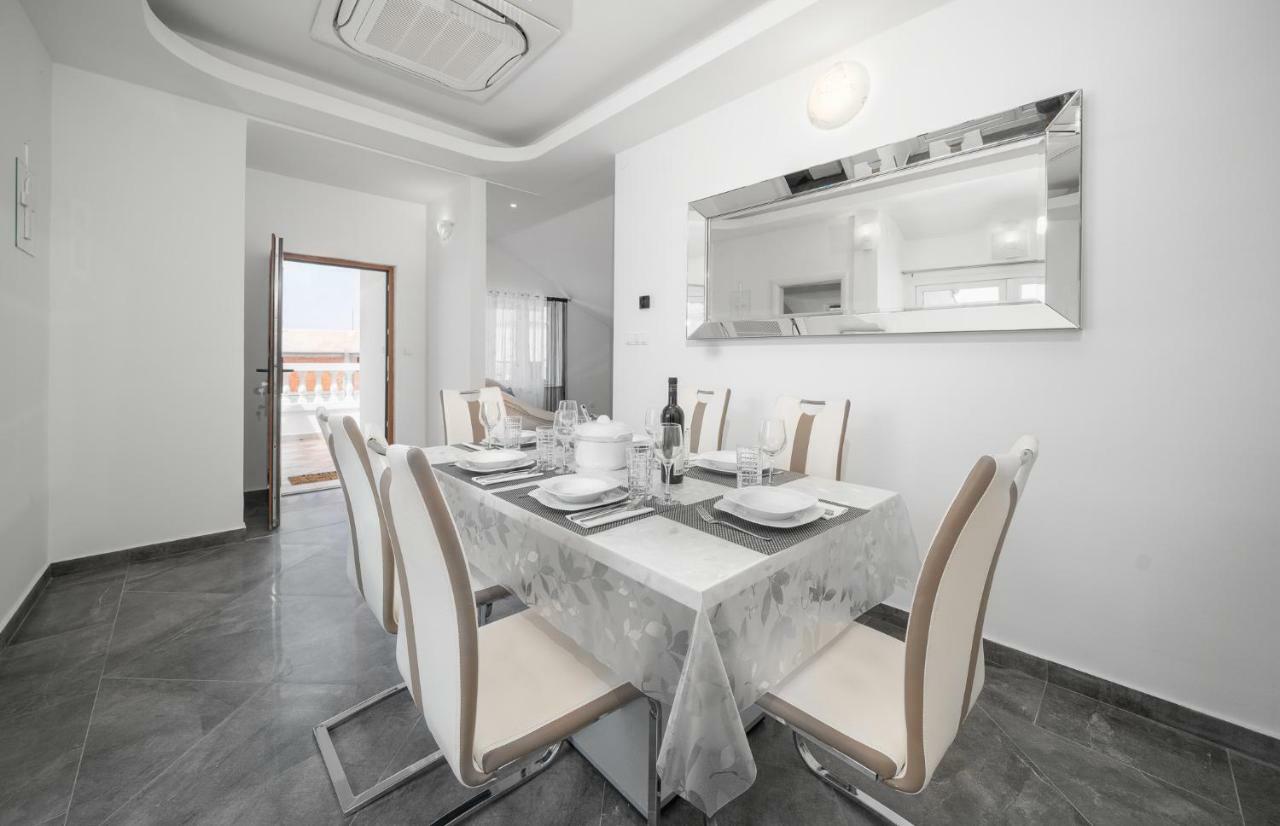 Apartments Lipic Vodice Extérieur photo